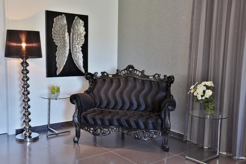 Crystal Hotel كاكوبرتريا الغرفة الصورة